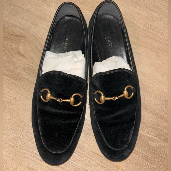Gucci Velvet Loafer - Picture 2 of 4